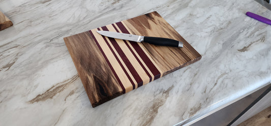 9" x 12" Edge Grain Cutting Board